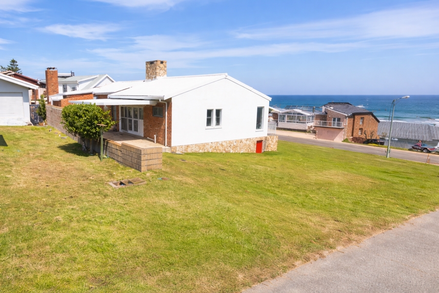 5 Bedroom Property for Sale in Jongensfontein Western Cape